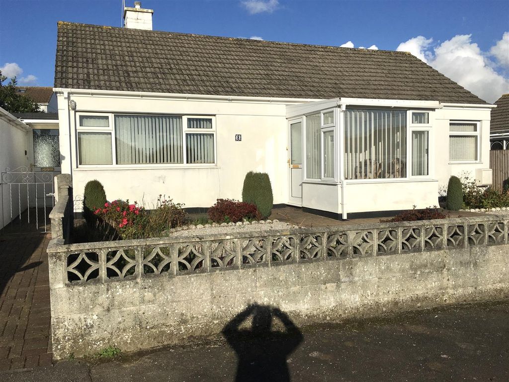 3 bed detached bungalow for sale in Worcester Road, Boscoppa, St