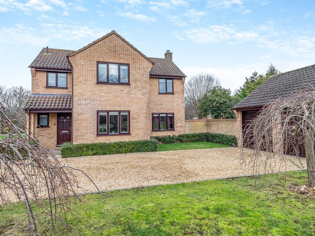 4 bed detached house for sale in Farleigh Fields, Orton Wistow, Peterborough PE2, £575,000 Zoopla