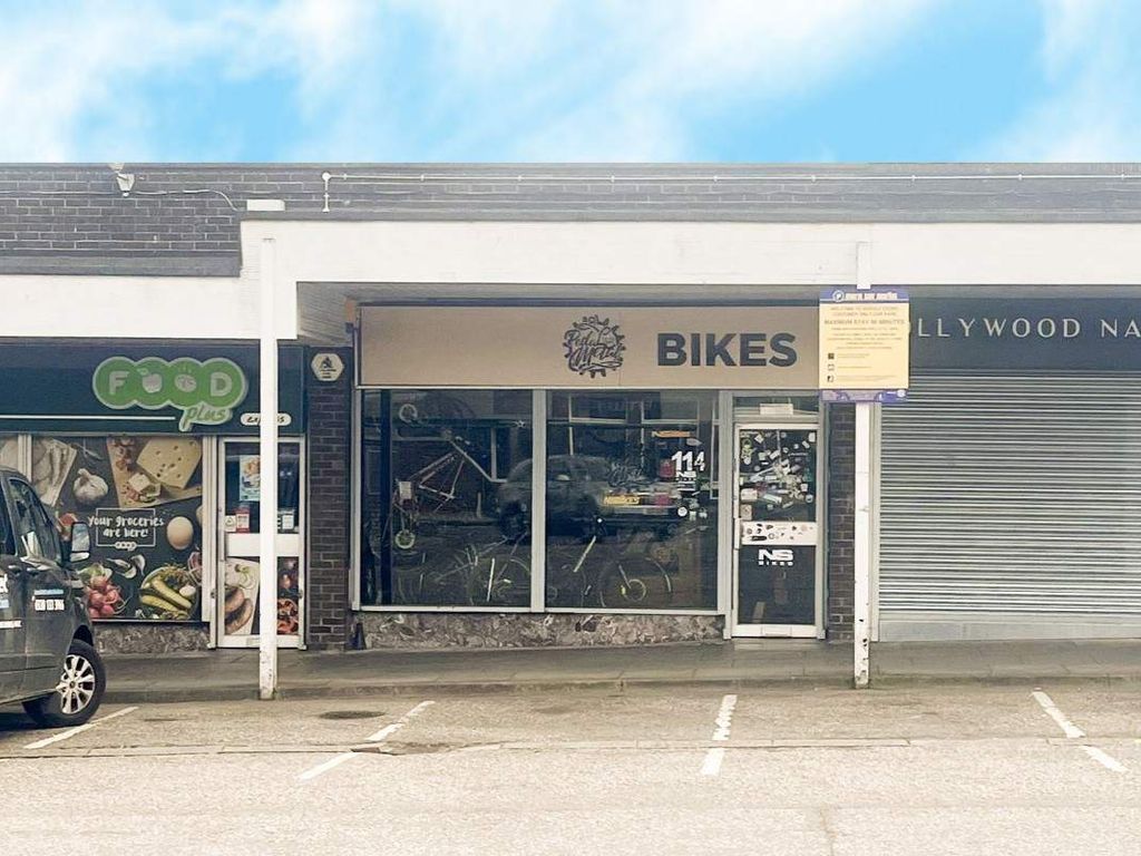 Retail premises to let in Unit 4, Argyle Court, Broxburn EH52, £12,000