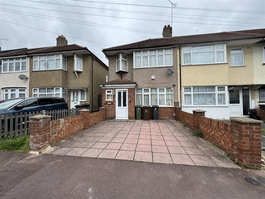 3 bed end terrace house for sale in Western Avenue, Dagenham RM10, £