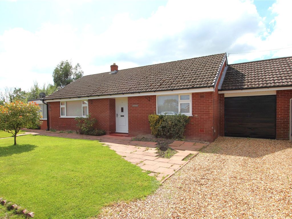 3 bed bungalow for sale in Green Lane, Wardle, Nantwich, Cheshire CW5