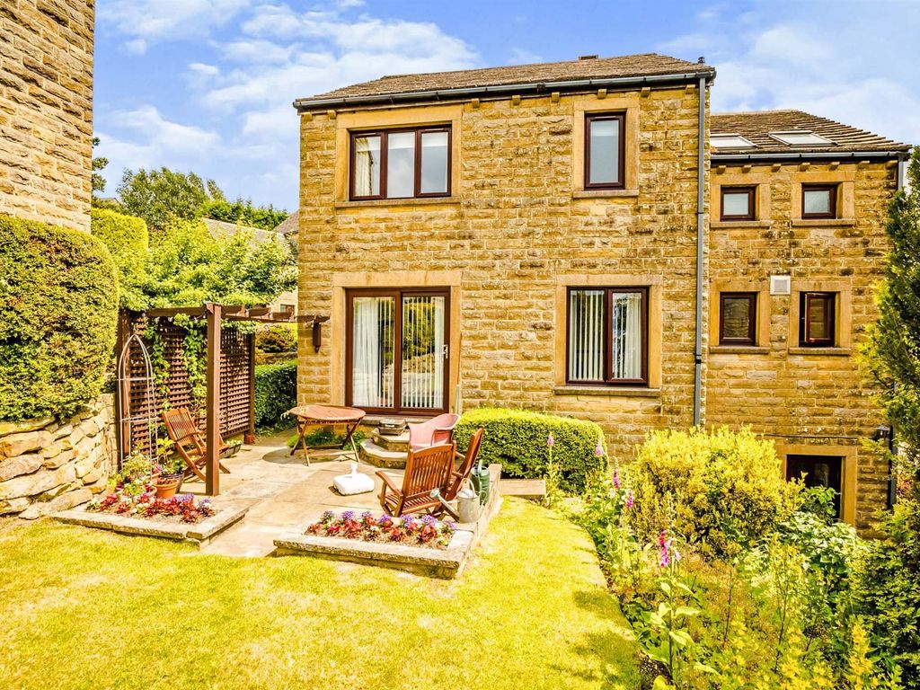 4 bed detached house for sale in Stones Drive, Ripponden, Sowerby