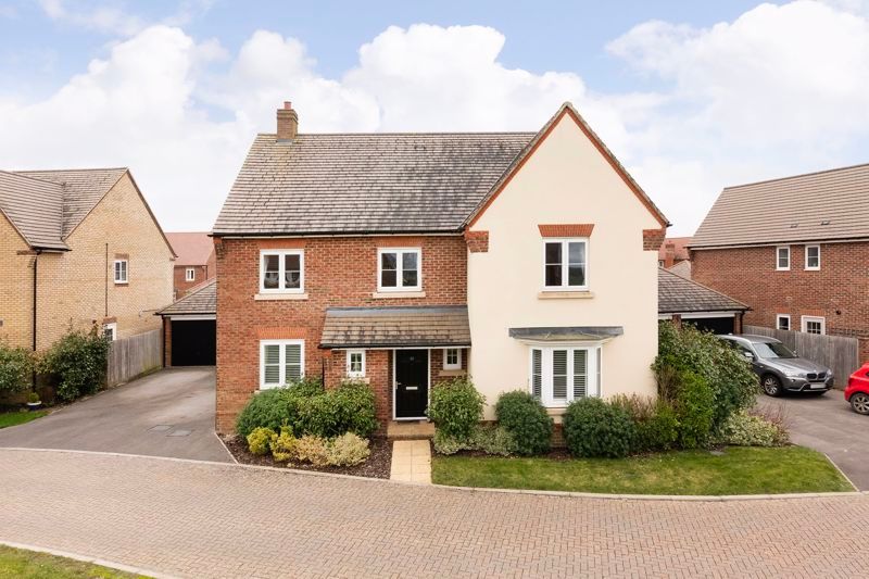 5 bed detached house for sale in Fuller Way, Steventon, Abingdon OX13