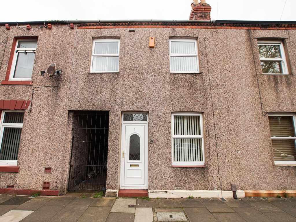 3 bed terraced house for sale in Oswald Street, Off London Road