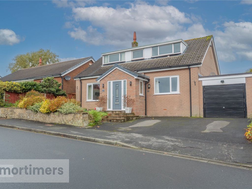 3 bed detached house for sale in Harewood Avenue, Simonstone BB12, £