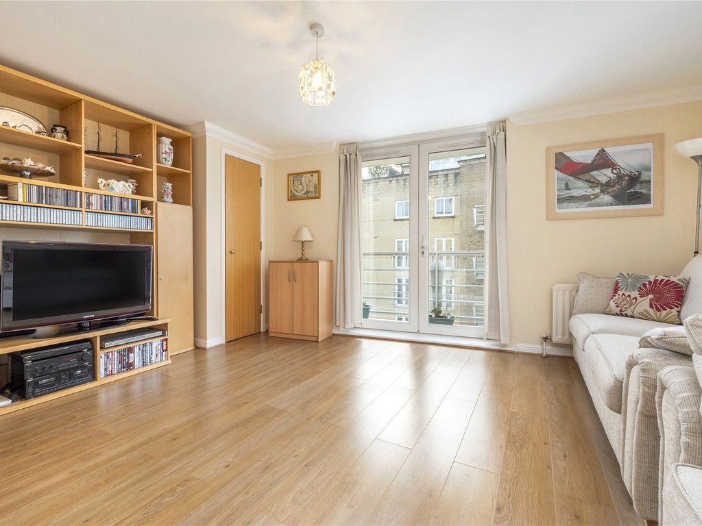 1 bed flat for sale in Millennium Drive, Cubitt Town E14, £375,000 Zoopla