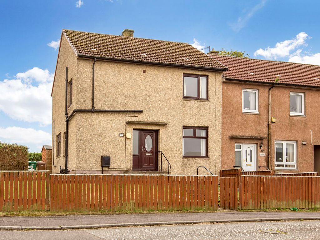 3 bed terraced house for sale in Capledrae Court, Ballingry, Lochgelly