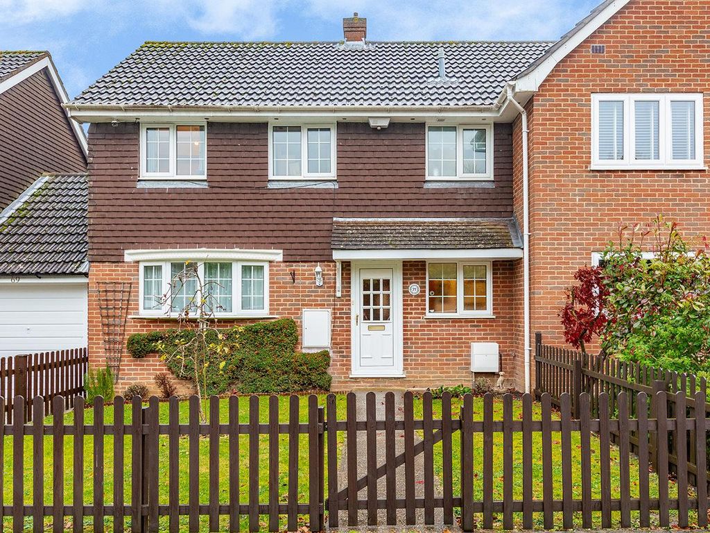 3 bed semidetached house for sale in Millfield Road, West Kingsdown, Sevenoaks TN15, £445,000