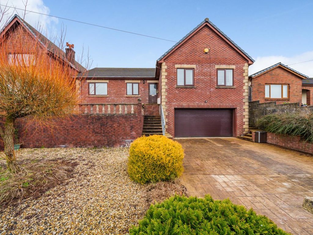 4 bed detached house for sale in Clos Y Dderwen, Cross Hands, Llanelli