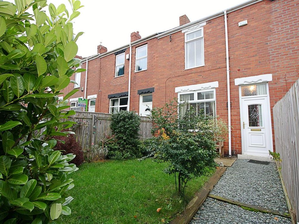 2 bed terraced house to rent in Wellington Street, Lemington, Newcastle