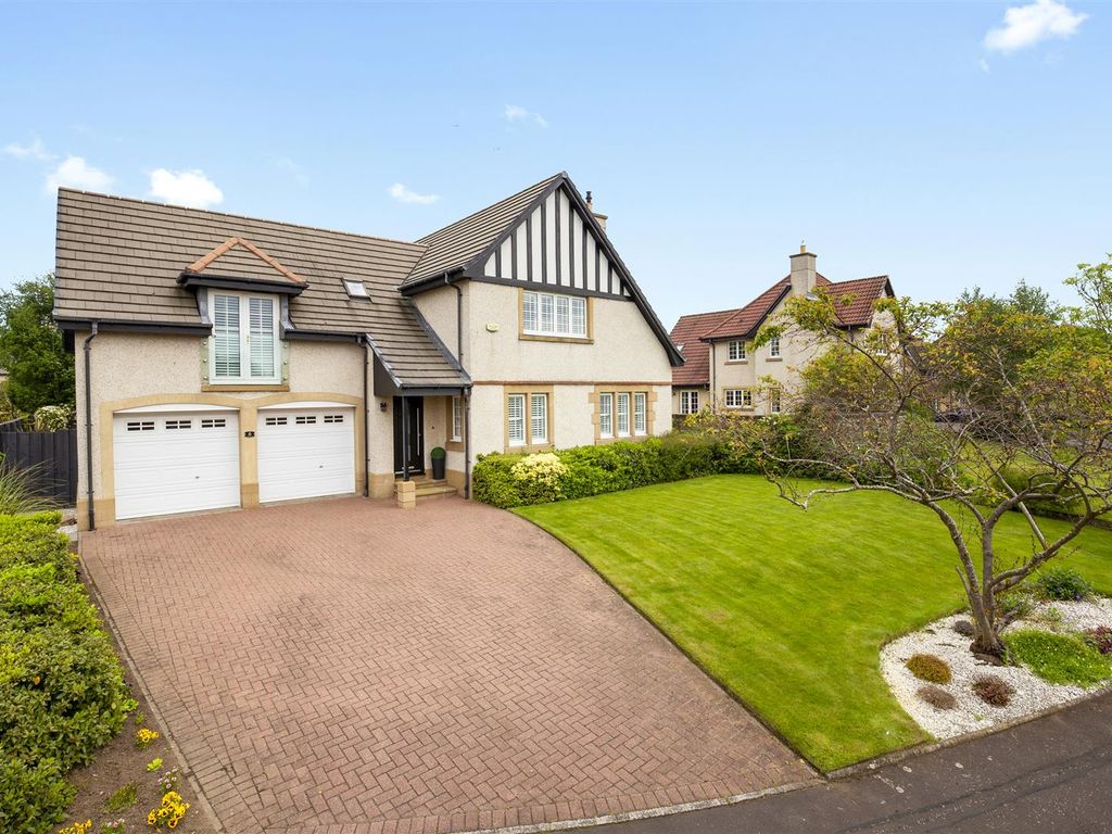 4 bed detached house for sale in 6 Blackwood Way, Dunfermline KY11, £