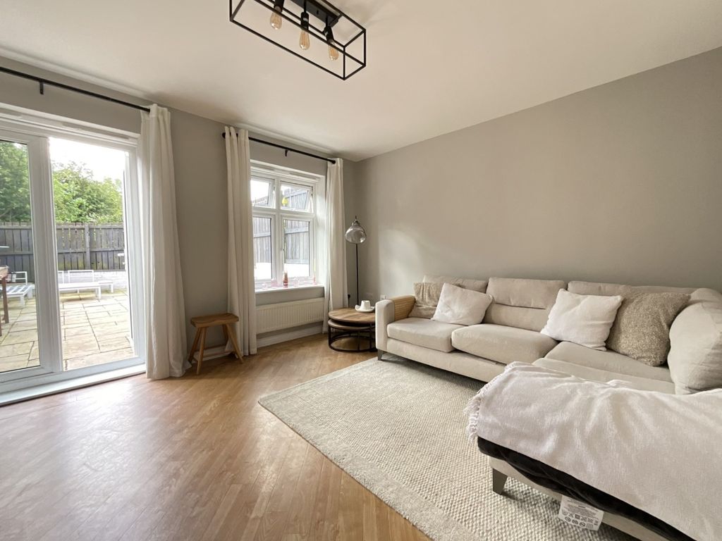 2 bed terraced house for sale in Gateshead, Tyne And Wear NE10, £