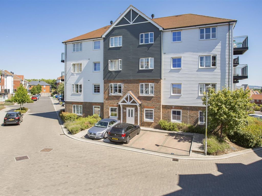 2 bed flat for sale in Eden Road, Dunton Green, Sevenoaks TN14 Zoopla