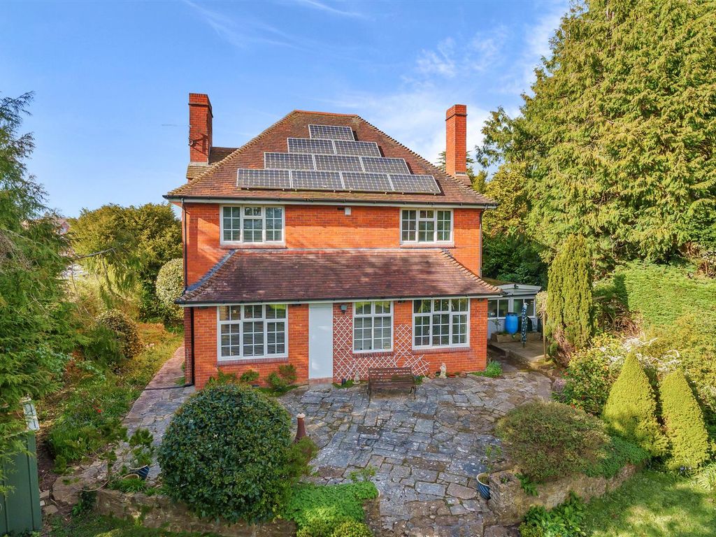 4 bed detached house for sale in Preston Road, Yeovil, Somerset BA21