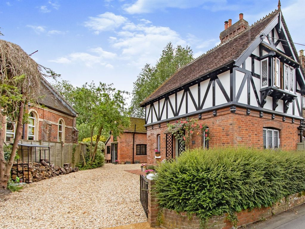 4 bed property for sale in Post Office Road, Iwerne Minster, Blandford