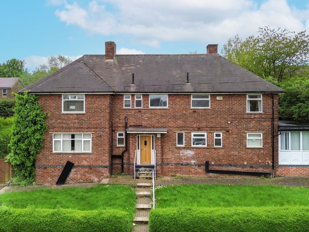 8 bed detached house for sale in Stradbroke Drive, Sheffield S13, £