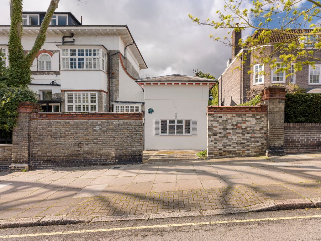 3 bed town house for sale in Carlton Hill, London NW8, £2,500,000 Zoopla