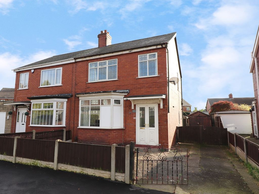 3 bed semidetached house for sale in Churchfield Road, Scunthorpe DN16