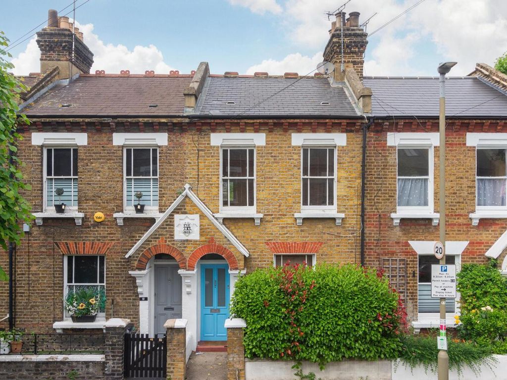 2 bed terraced house for sale in Eversleigh Road, The Shaftesbury