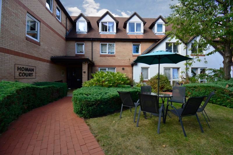 Homan Court, North Finchley N12  