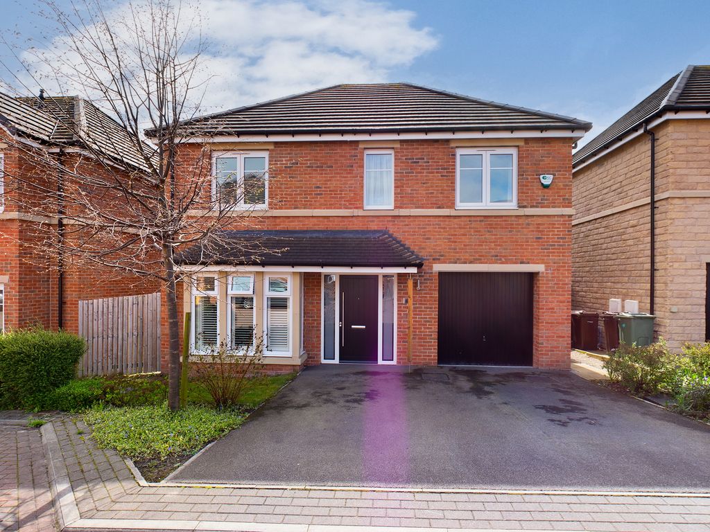 4 bed detached house for sale in Harrison Close, Wakefield WF1 Zoopla