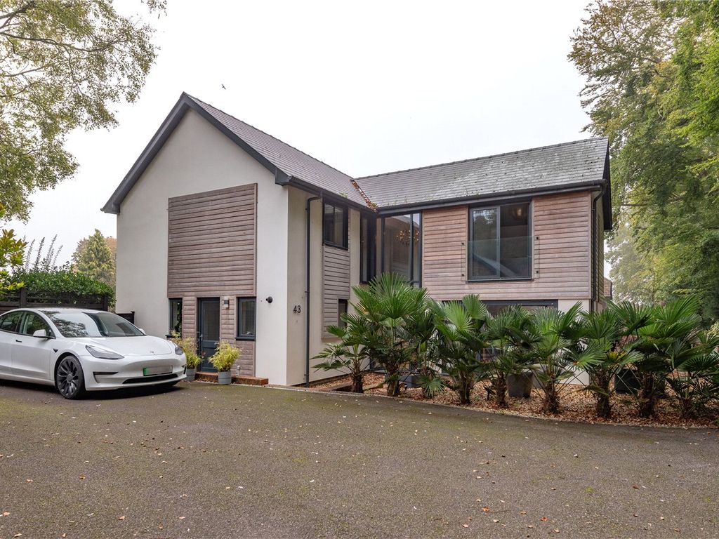 5 bed detached house for sale in Harestock Road, Winchester, Hampshire