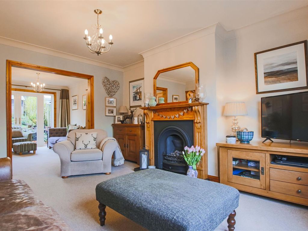 4 bed semidetached bungalow for sale in Warwick Drive, Clitheroe BB7