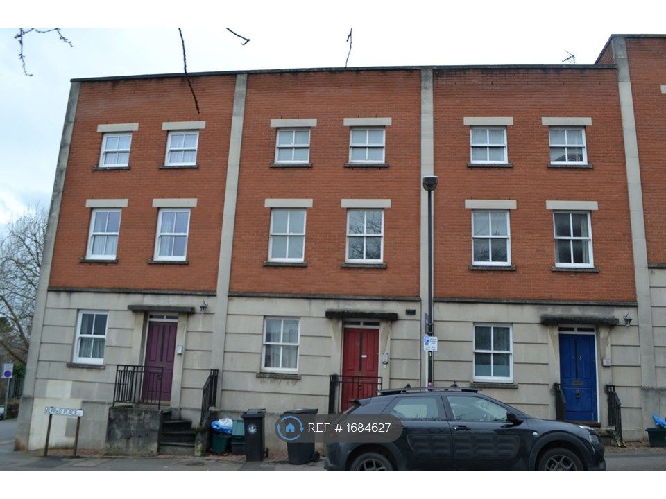 5 bed terraced house to rent in Alfred Place, Kingsdown, Bristol BS2