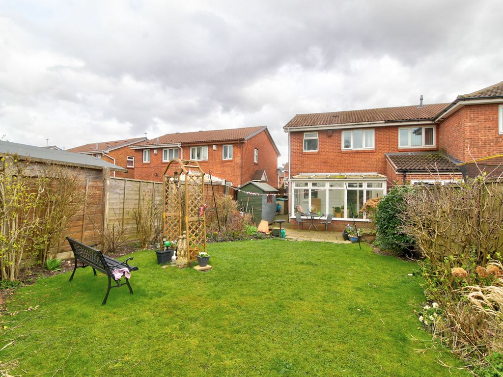 3 bed semidetached house for sale in Pebworth Grove, Dudley DY1 Zoopla