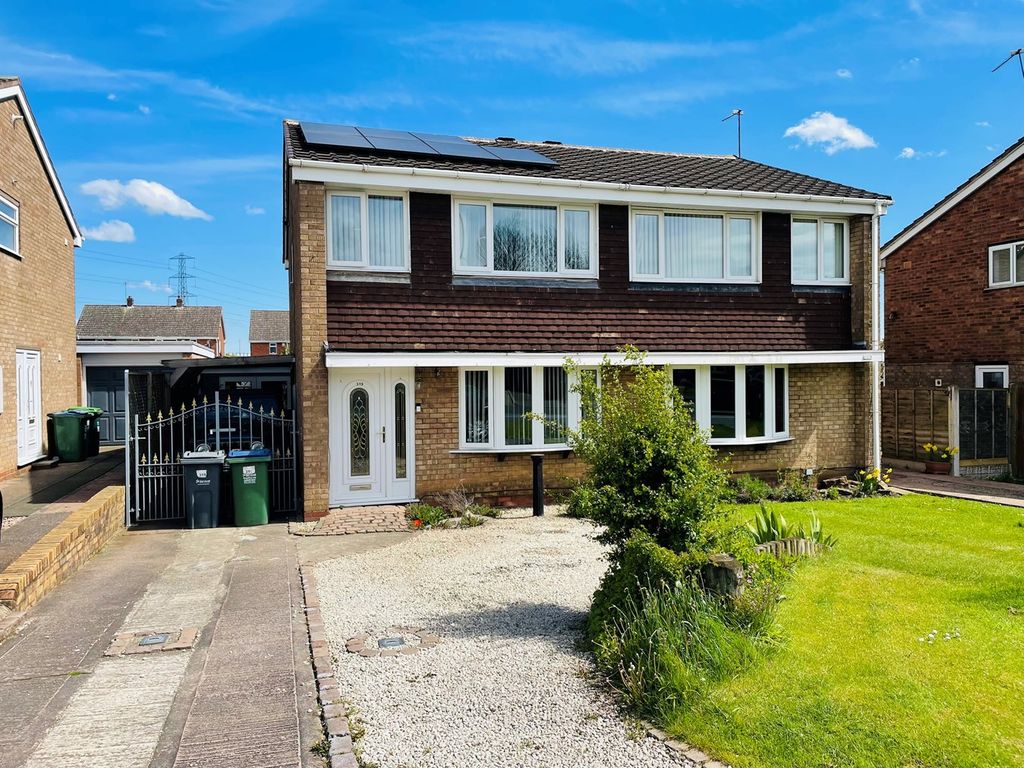 3 bed semidetached house for sale in Beaconview Road, West Bromwich