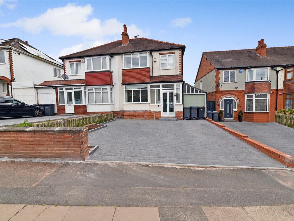 3 bed semidetached house for sale in Tennal Road, Harborne, Birmingham