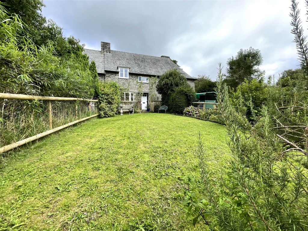 3 bed cottage for sale in The Parade, Milton Abbot, Tavistock PL19, £