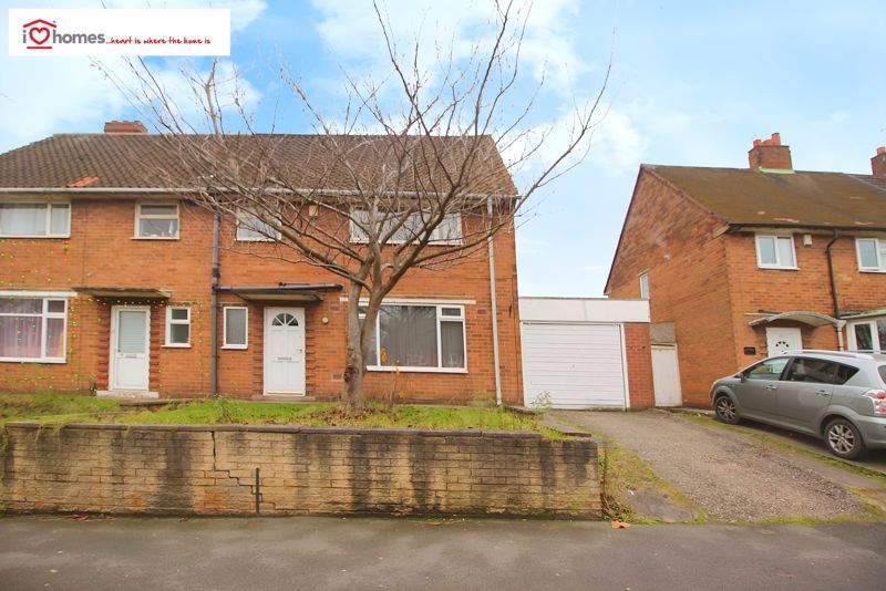3 bed semidetached house for sale in Primley Avenue, Walsall WS2, £