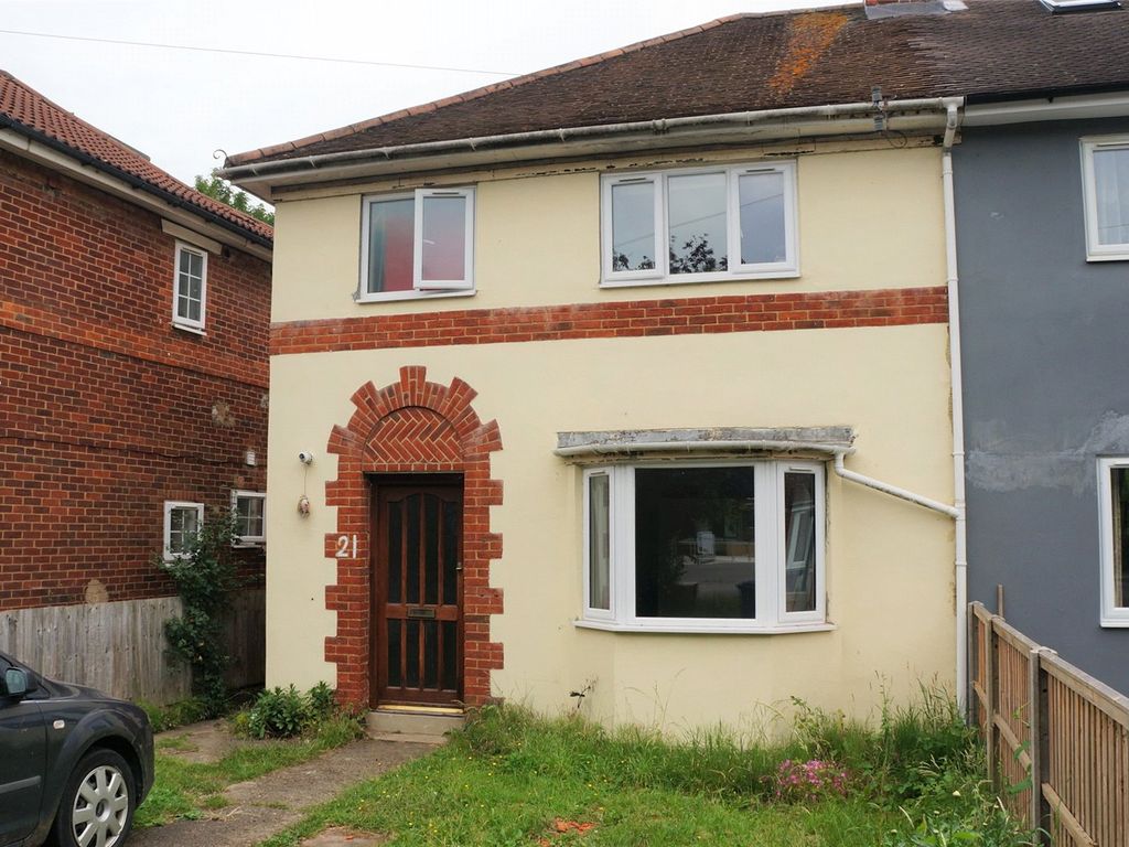3 bed end terrace house for sale in Gipsy Lane, Headington, Oxford OX3