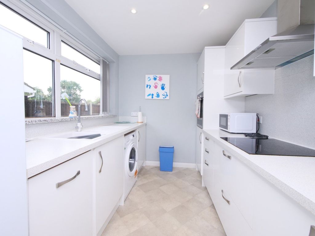 2 bed bungalow for sale in Falcon Close, Haxby, York, North Yorkshire