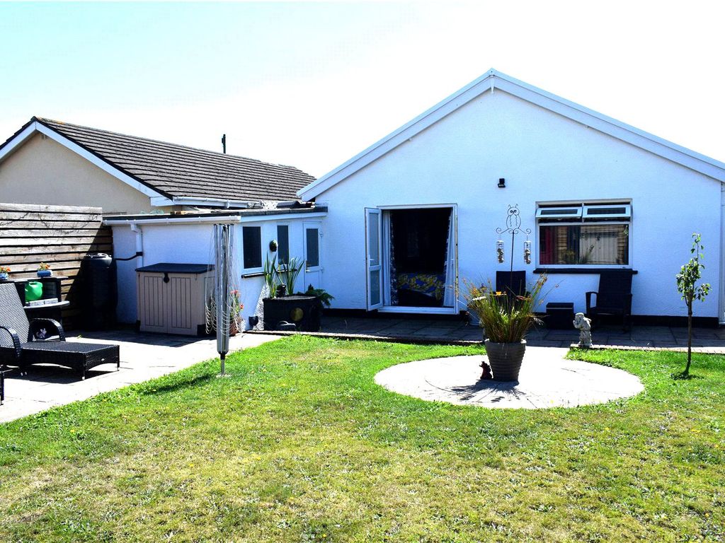 2 bed bungalow for sale in West End Ave, Nottage, Porthcawl CF36, £
