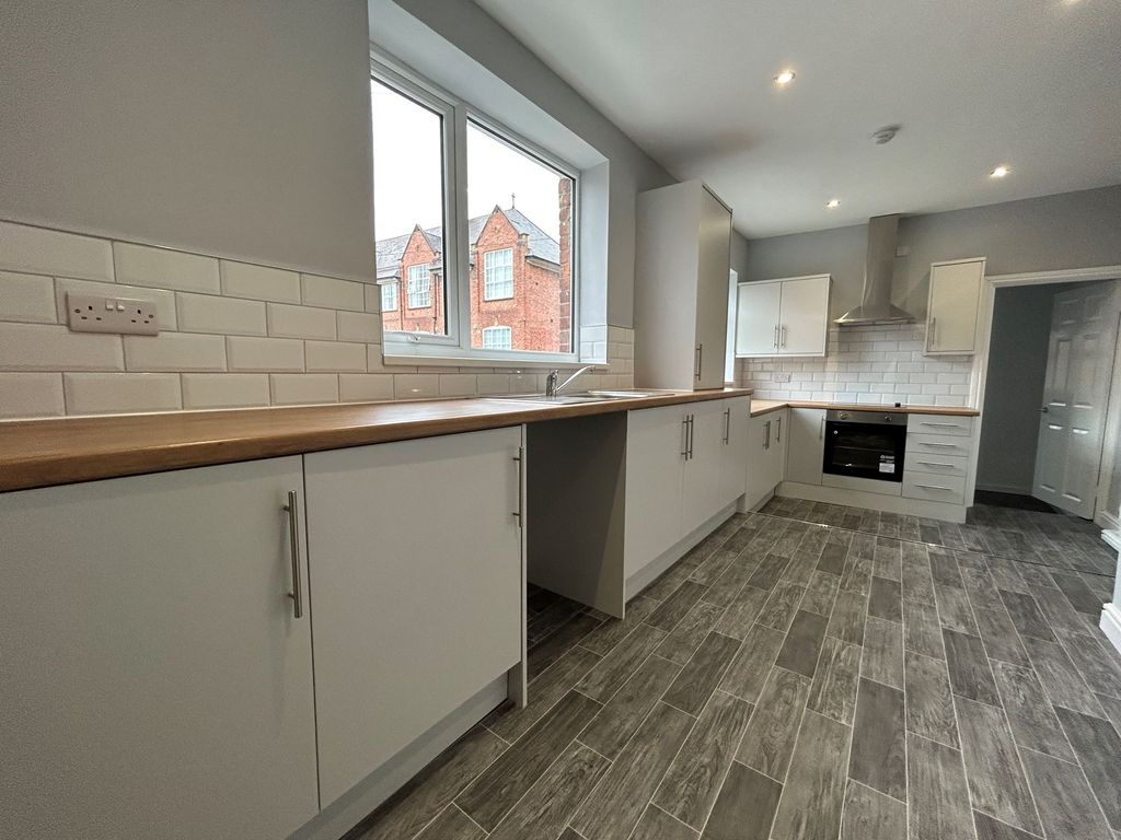 4 bed for sale in Rawling Road, Bensham, Gateshead NE8 Zoopla