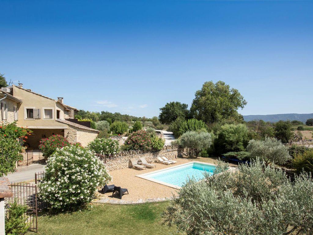 3 bed property for sale in Gordes, Vaucluse, ProvenceAlpesCôte d`Azur