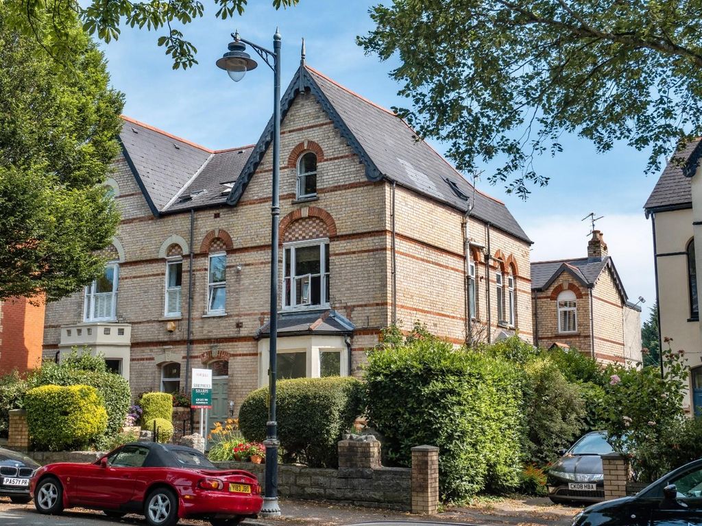 1 bed flat for sale in Albert Crescent, Penarth CF64 Zoopla