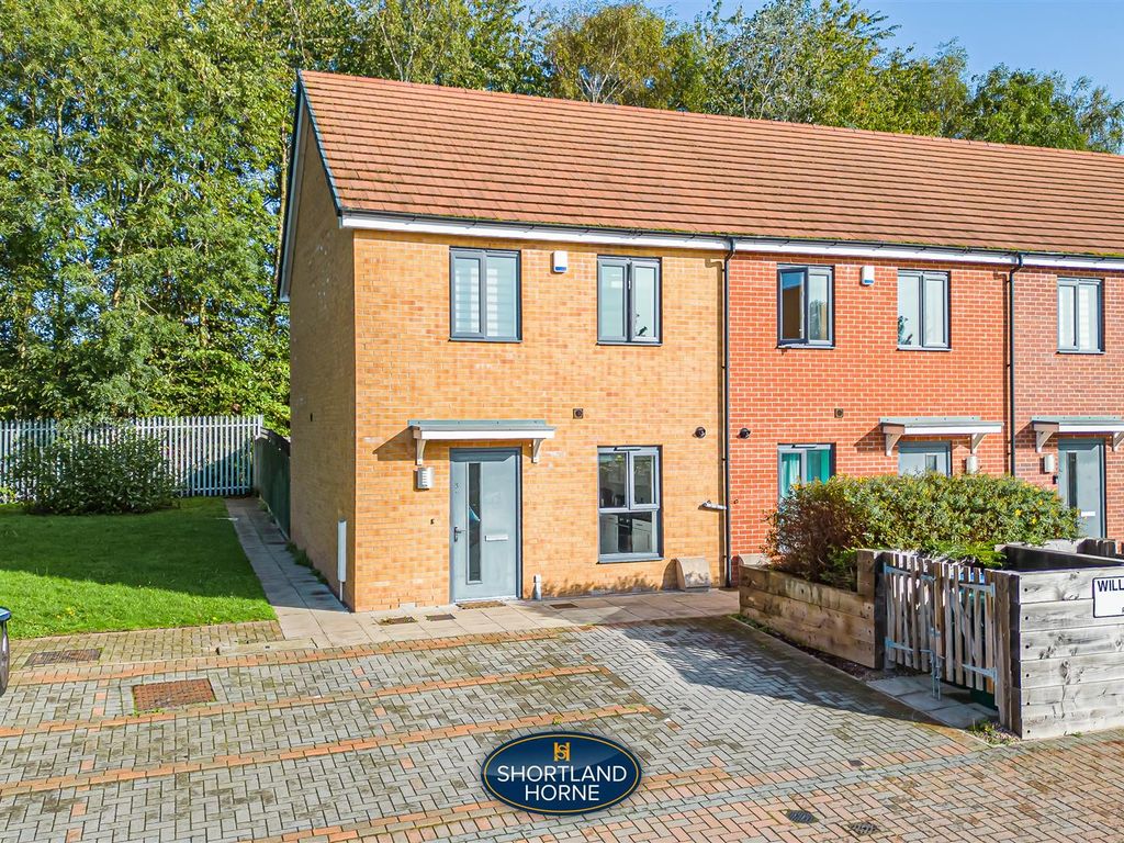 2 bed end terrace house for sale in William Lewis Walk, Tile Hill