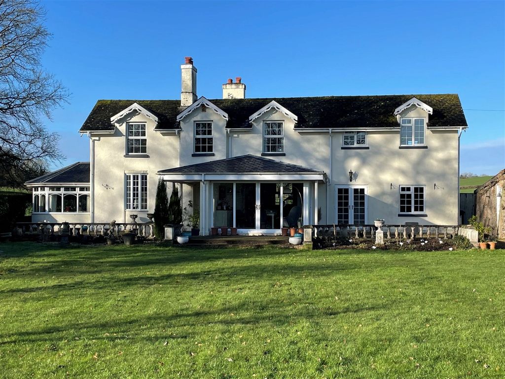 4 bed detached house for sale in Ogwell Mill Road, Newton Abbot TQ12, £