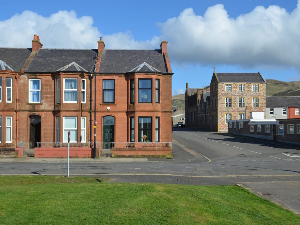 4 bed end terrace house for sale in Louisa Drive, Girvan KA26, £265,000