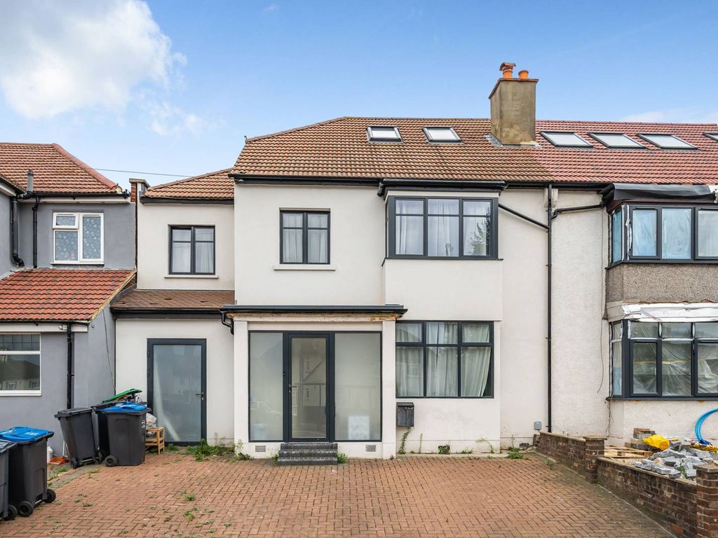 5 bed semidetached house for sale in Green Lane, Norbury, Thornton Heath CR7, £750,000 Zoopla
