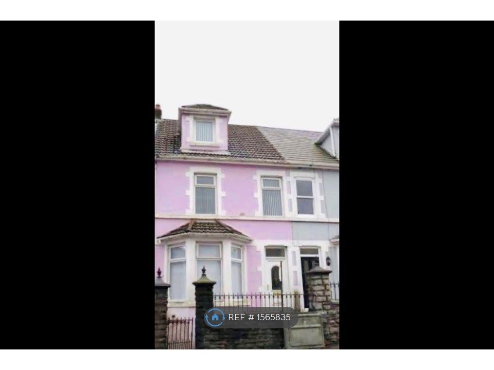 Room to rent in Scranton Villas, Porth CF39 Zoopla