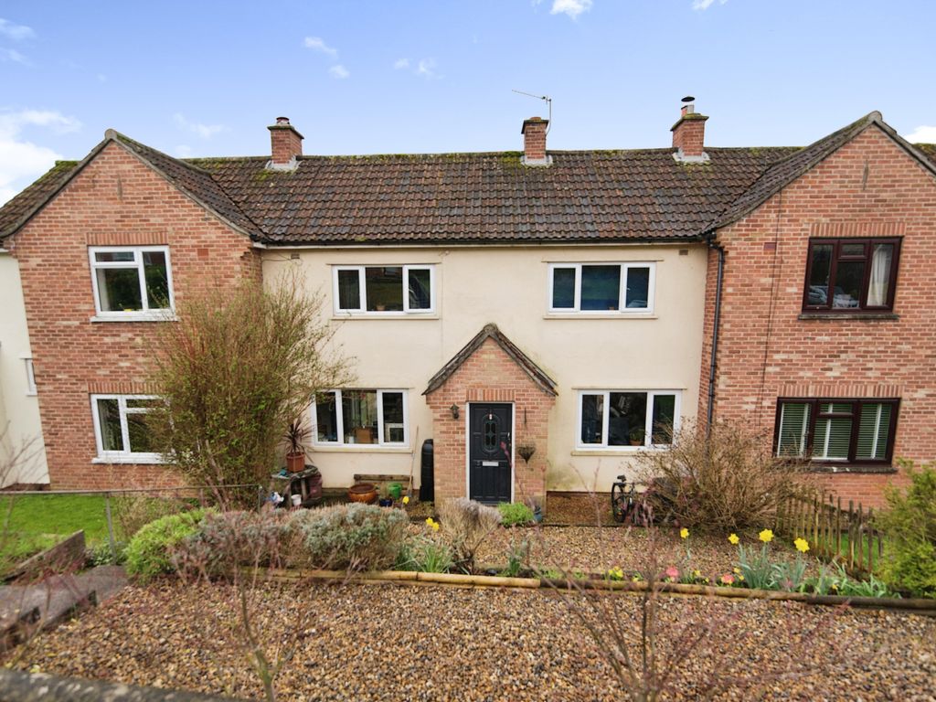 3 bed terraced house for sale in Churchill Close, Wells, Somerset BA5