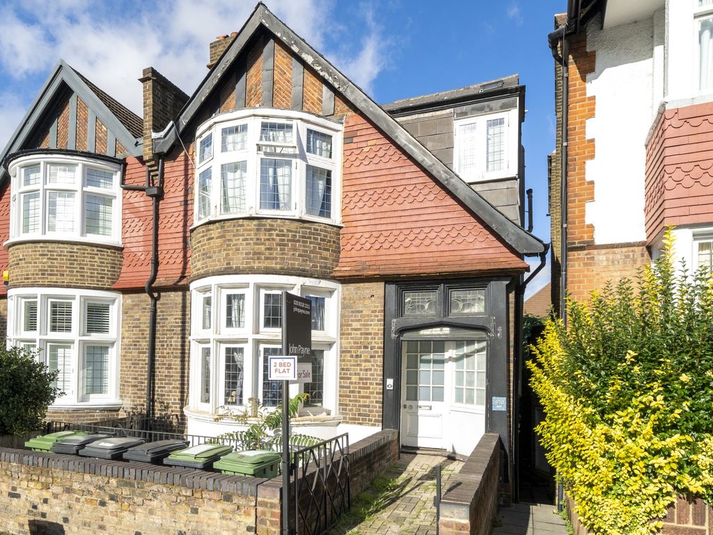 2 bed flat for sale in Belmont Hill, London SE13, £410,000 Zoopla