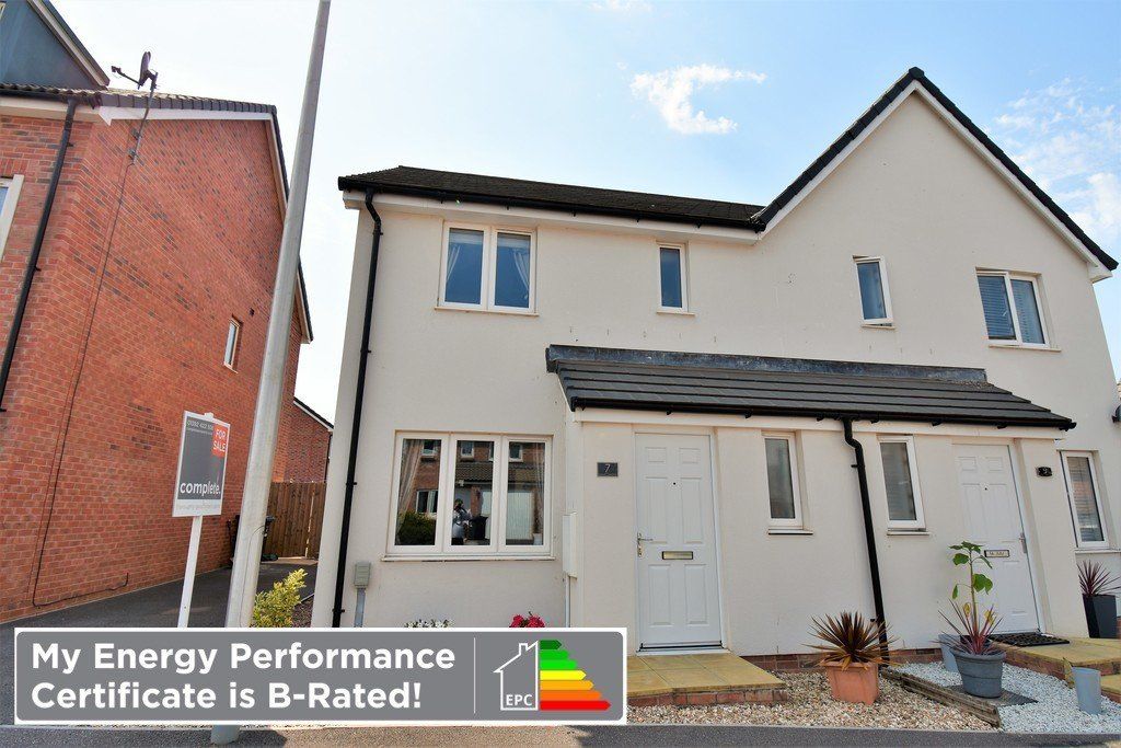 3 bed semidetached house for sale in Sweet Chestnut, Cranbrook, Exeter