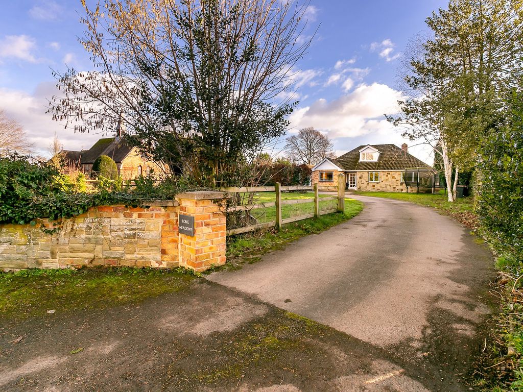 4 bed detached house to rent in Littlethorpe, Ripon HG4, £1,450 pcm