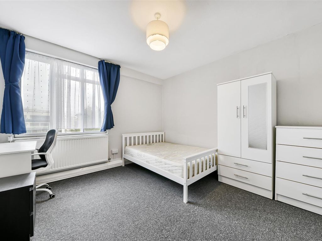 2 bed property to rent in Hallfield Estate, London W2, £2,500 pcm Zoopla
