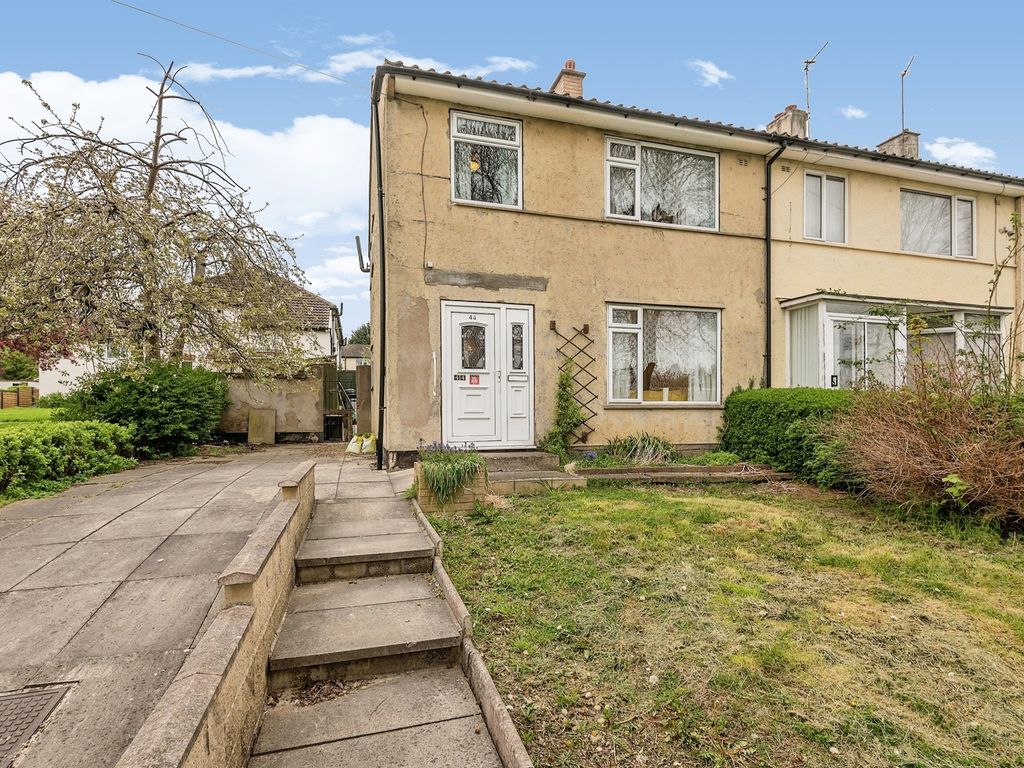 3 bed semidetached house for sale in Woodman Avenue, Bradley, Huddersfield HD2 Zoopla